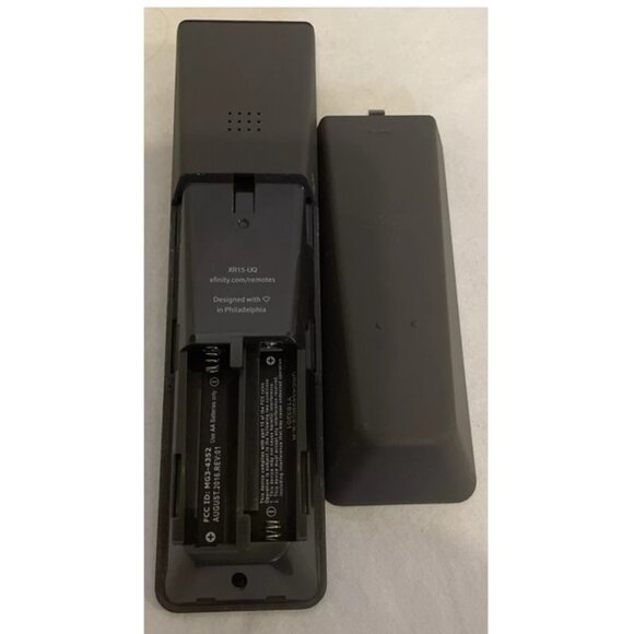 Xfinity XR15UQ XR15 TV Voice Activation Wedge Remote Control Xfinity/Comcast - Picture 3 of 7